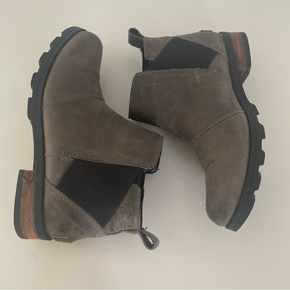 Sorel Women’s Emelie Chelsea Bootie